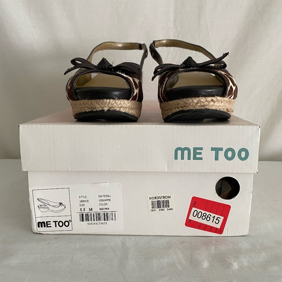 Giraffe "fur" Print Wedge "Janice" by Me Too. Size 5.5 with a 2.5" wedge heel. - Picture 2 of 9